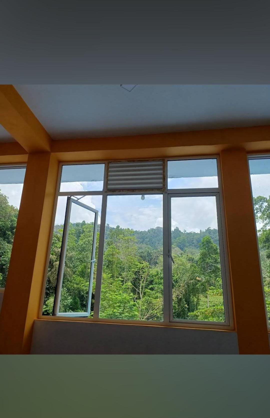 Sinharaja Vini Villa Денияйя Экстерьер фото
